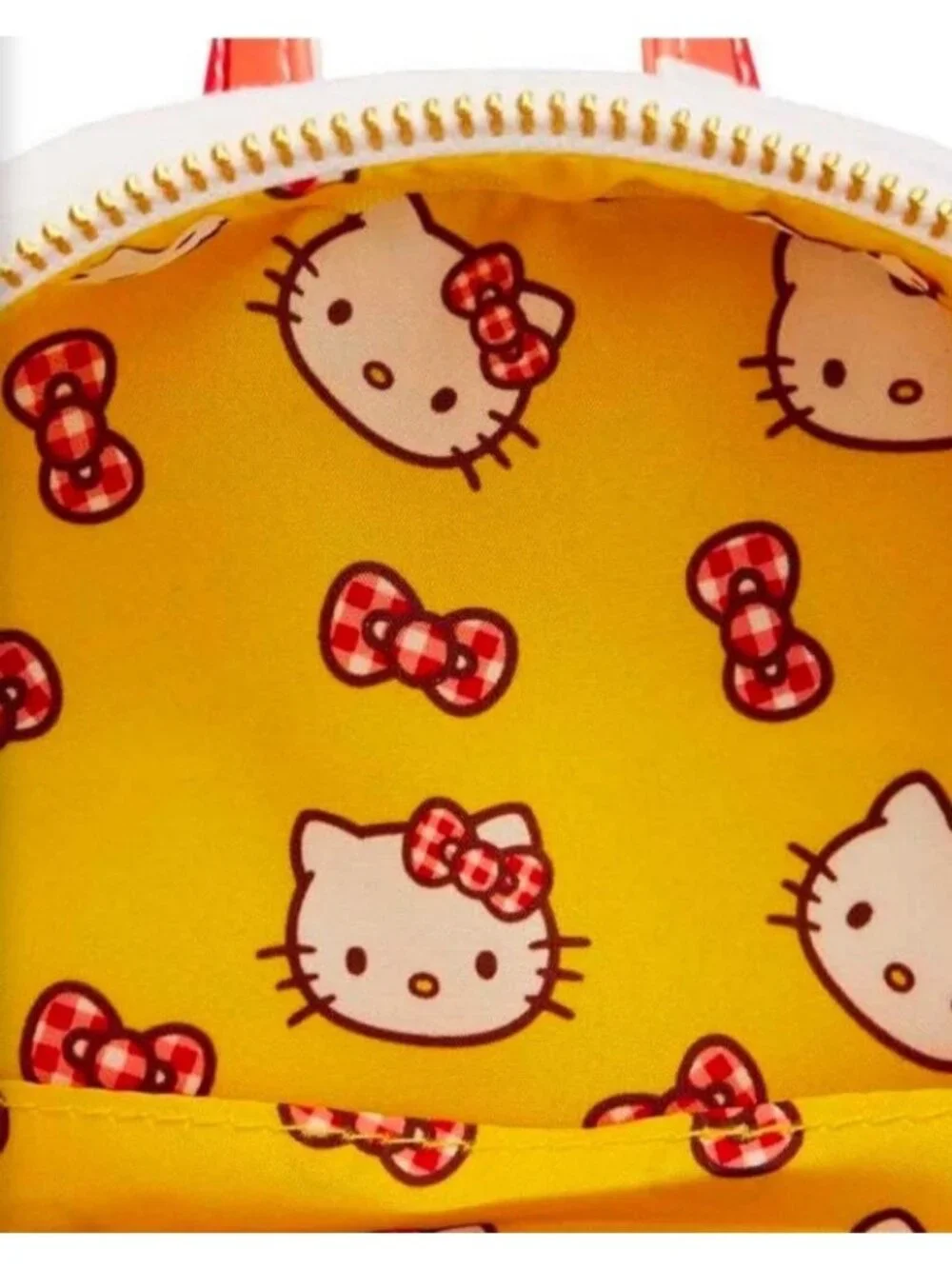 Loungefly Sanrio Hello Kitty Gingham Red White Mini Backpack Plush Picnic NWT